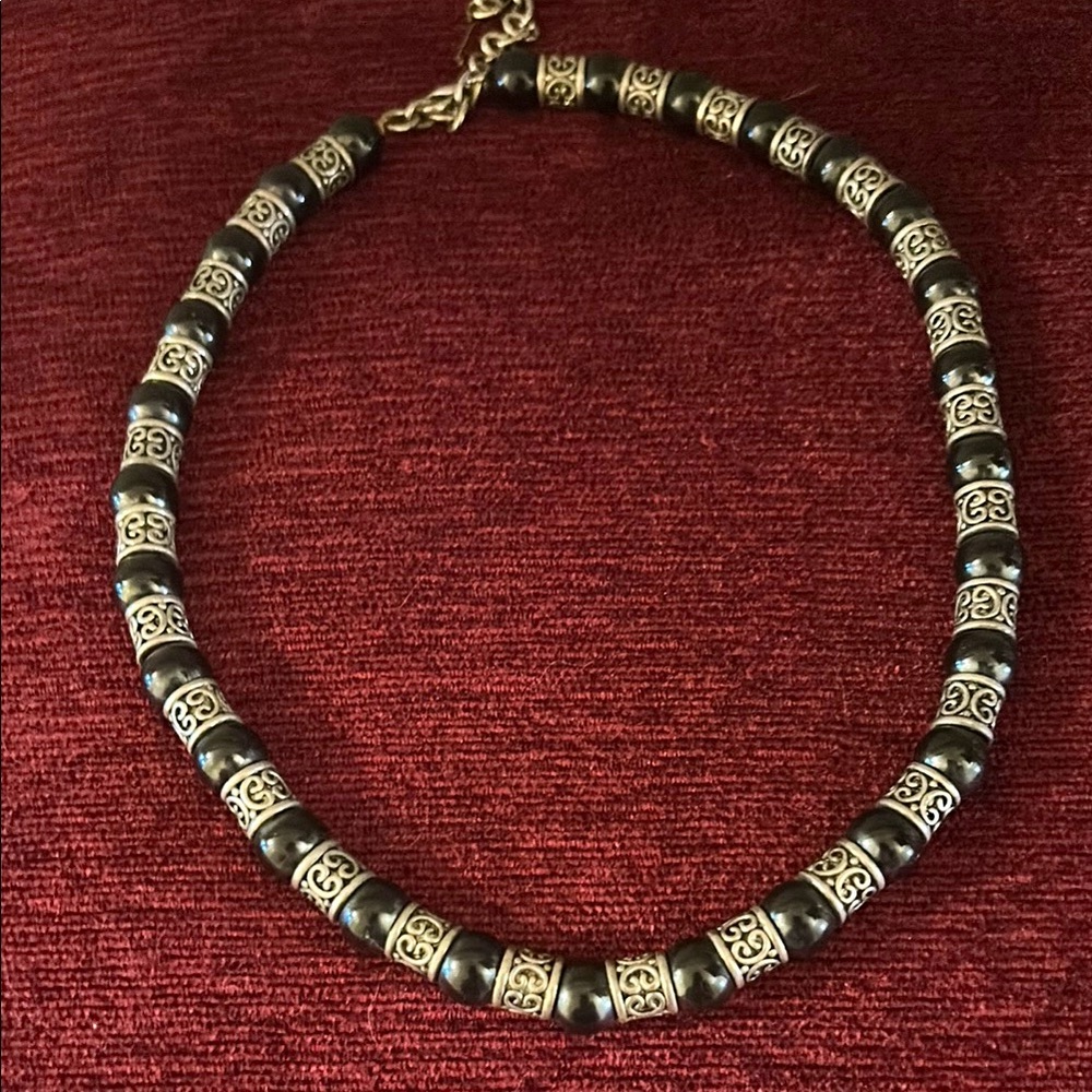 Elegant Hematite and Silver Beaded Chocker